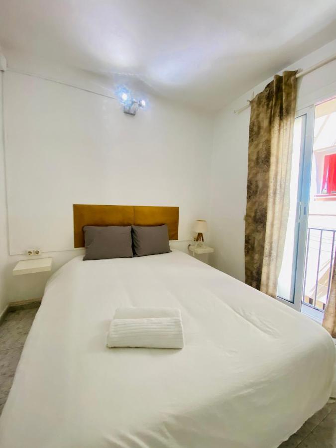 07 Basic Center Barcelona3 1 Apartment Bagian luar foto