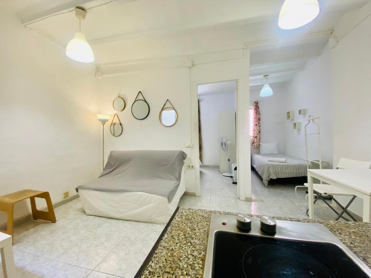 07 Basic Center Barcelona3 1 Apartment Bagian luar foto
