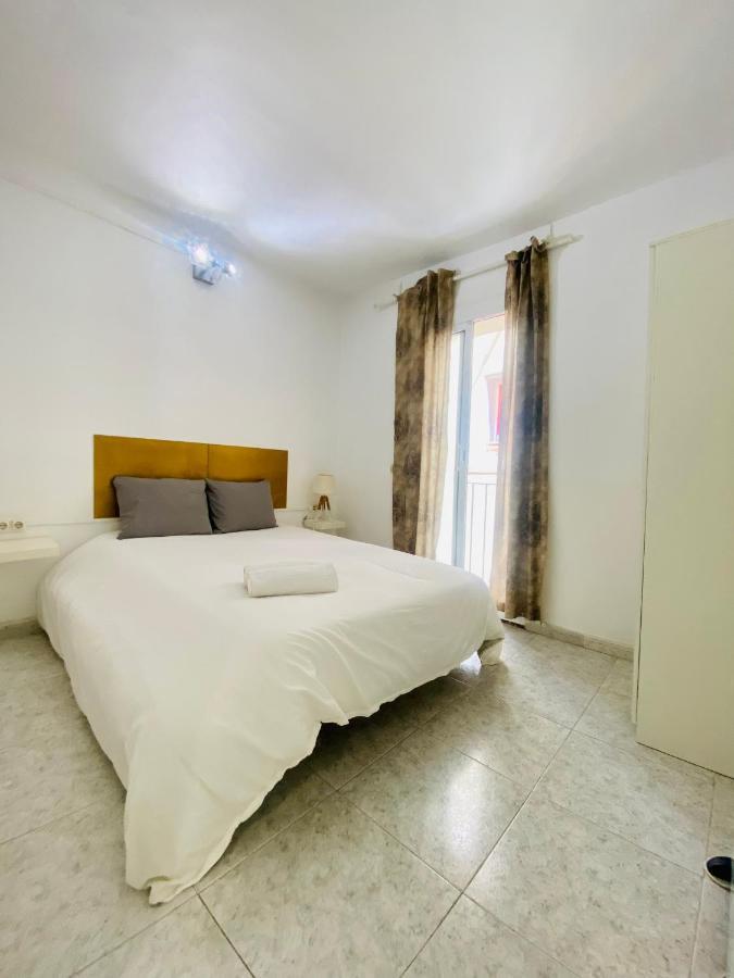 07 Basic Center Barcelona3 1 Apartment Bagian luar foto